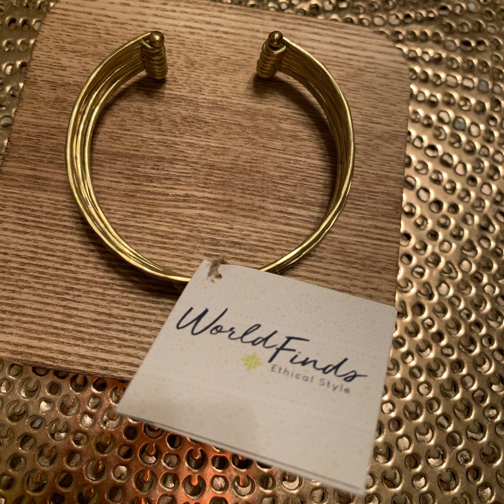 WorldFinds bangle